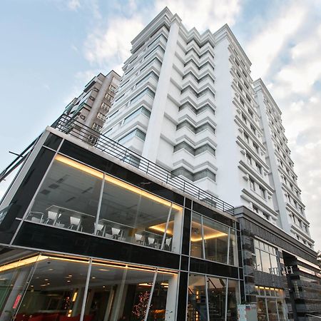 HOTEL HI - Xinmin Chiayi Exterior foto