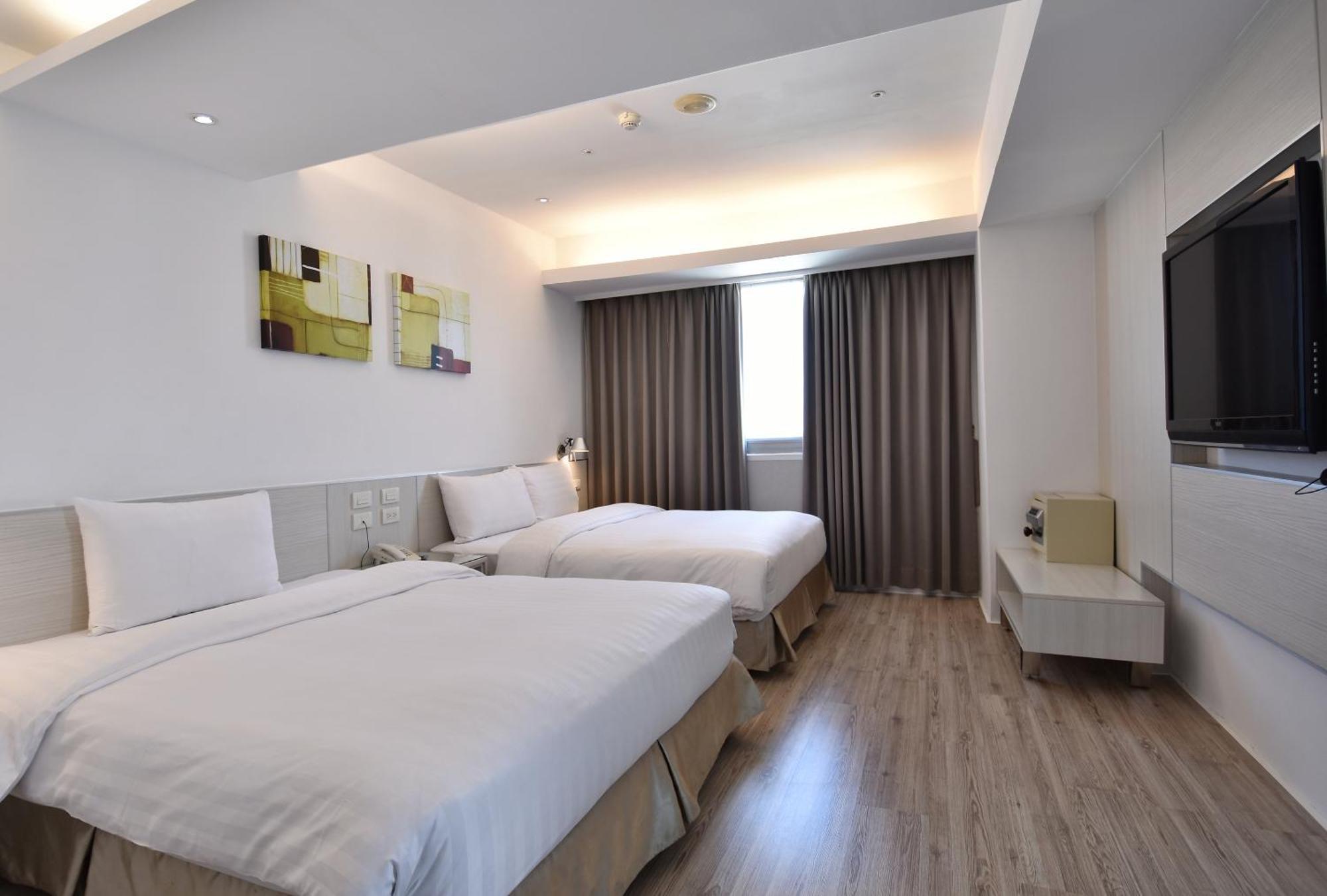 HOTEL HI - Xinmin Chiayi Exterior foto