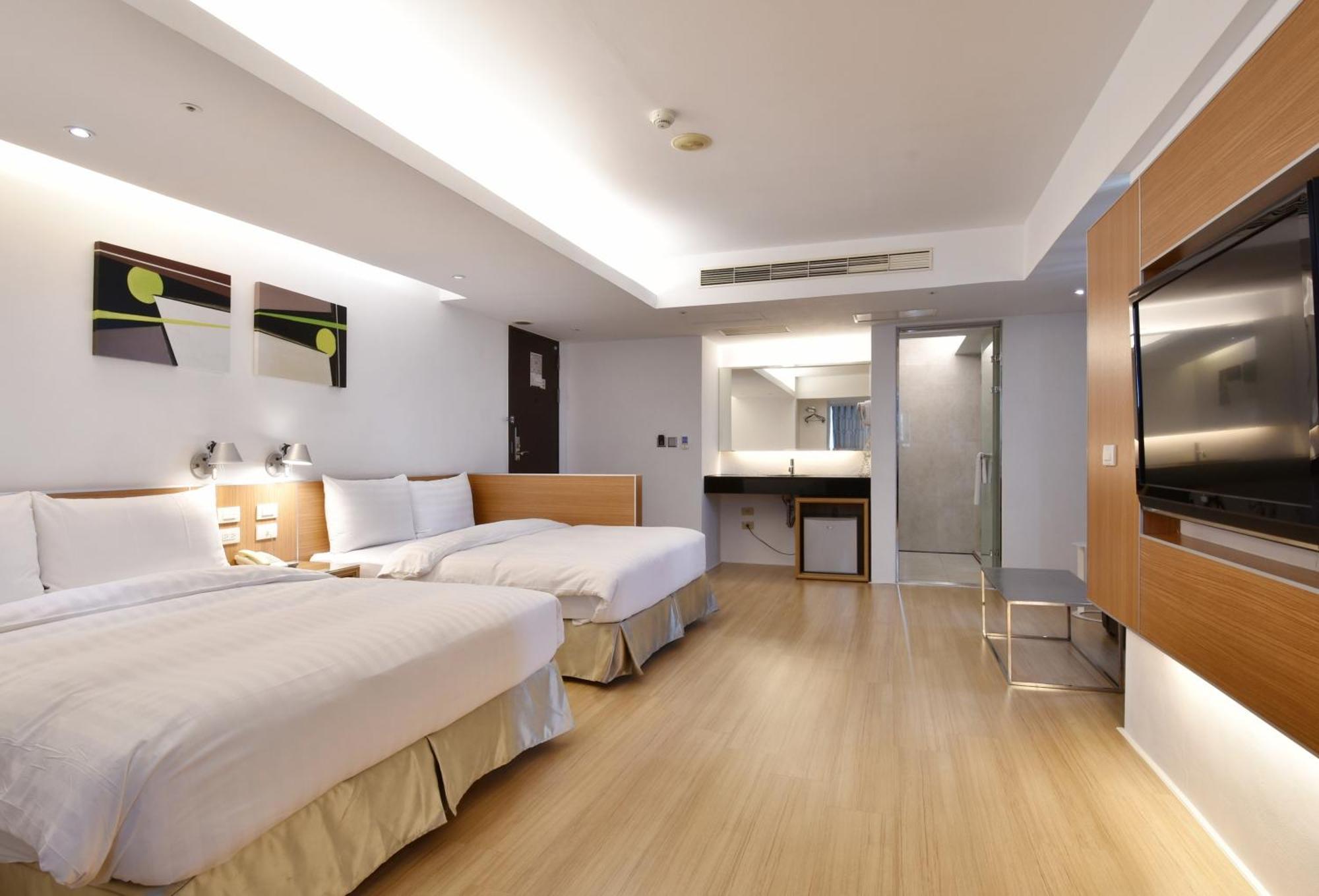 HOTEL HI - Xinmin Chiayi Exterior foto
