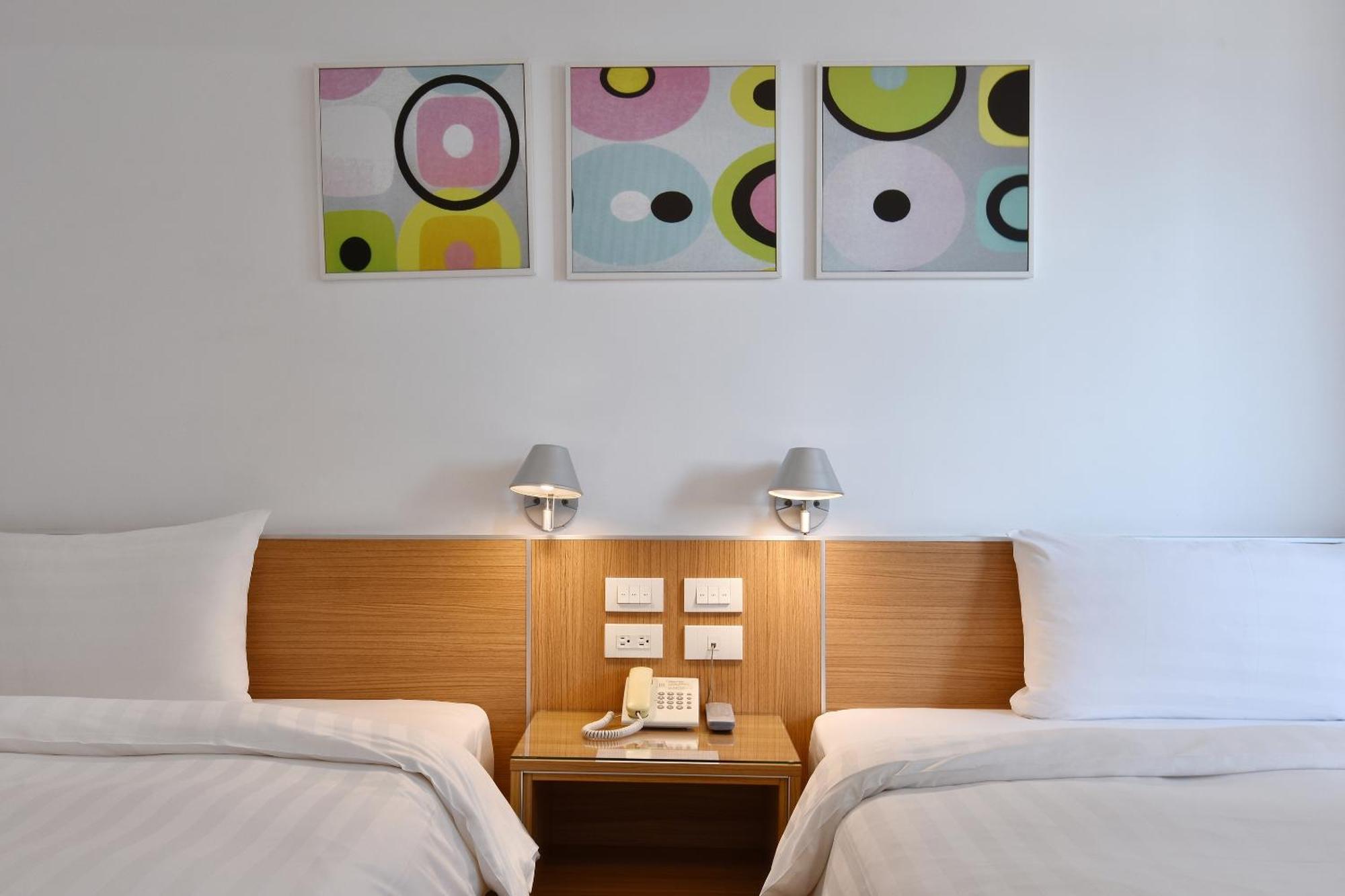 HOTEL HI - Xinmin Chiayi Exterior foto