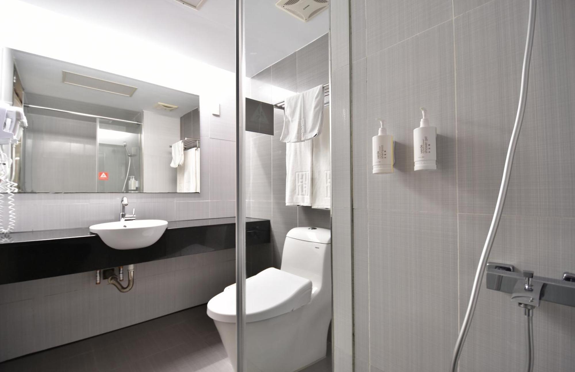 HOTEL HI - Xinmin Chiayi Exterior foto