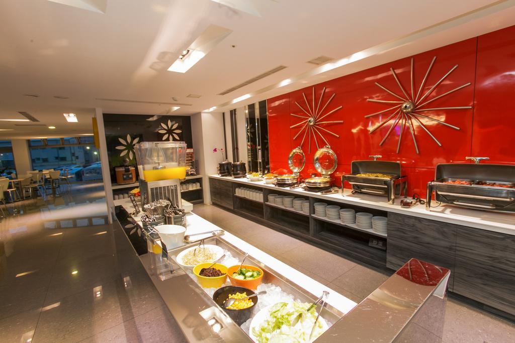HOTEL HI - Xinmin Chiayi Exterior foto